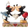 Figurines * | Disney Jim Shore Figure Mickey & Minnie Smooch For My Sweetie