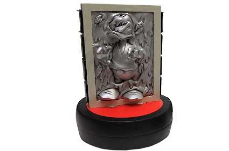 Big Figures * | Disney Figure Statue Star Wars Donald Duck Carbonite